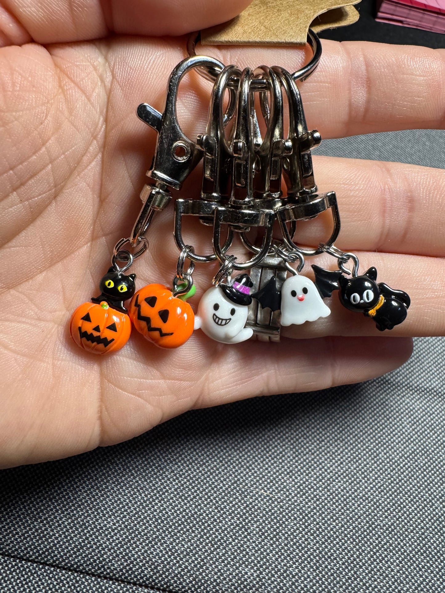 Halloween stitch markers set 1