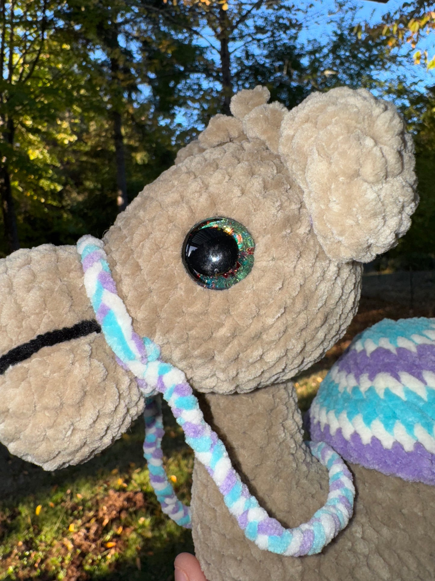 Crochet camel with saddle