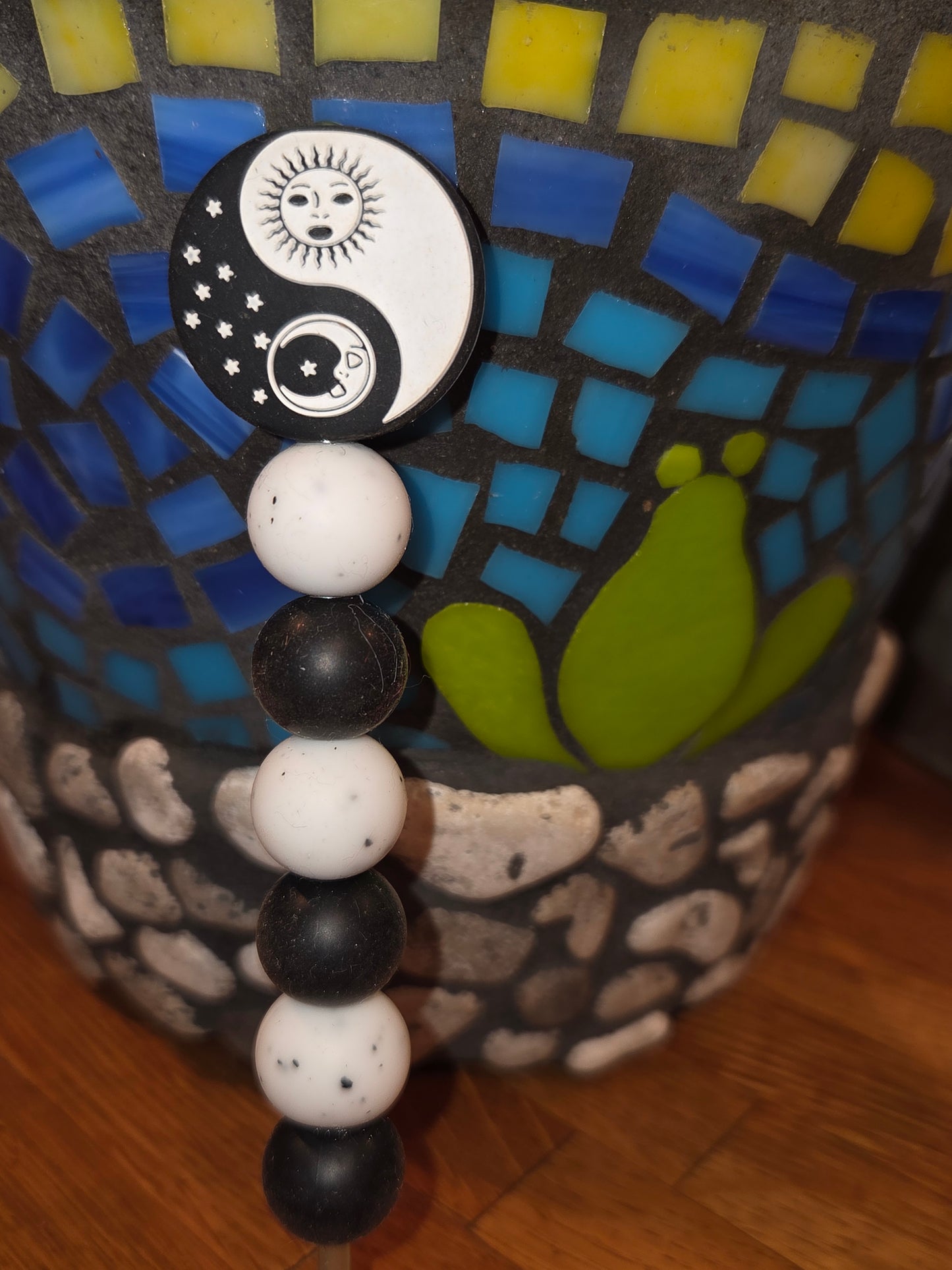 Ying Yang Hook