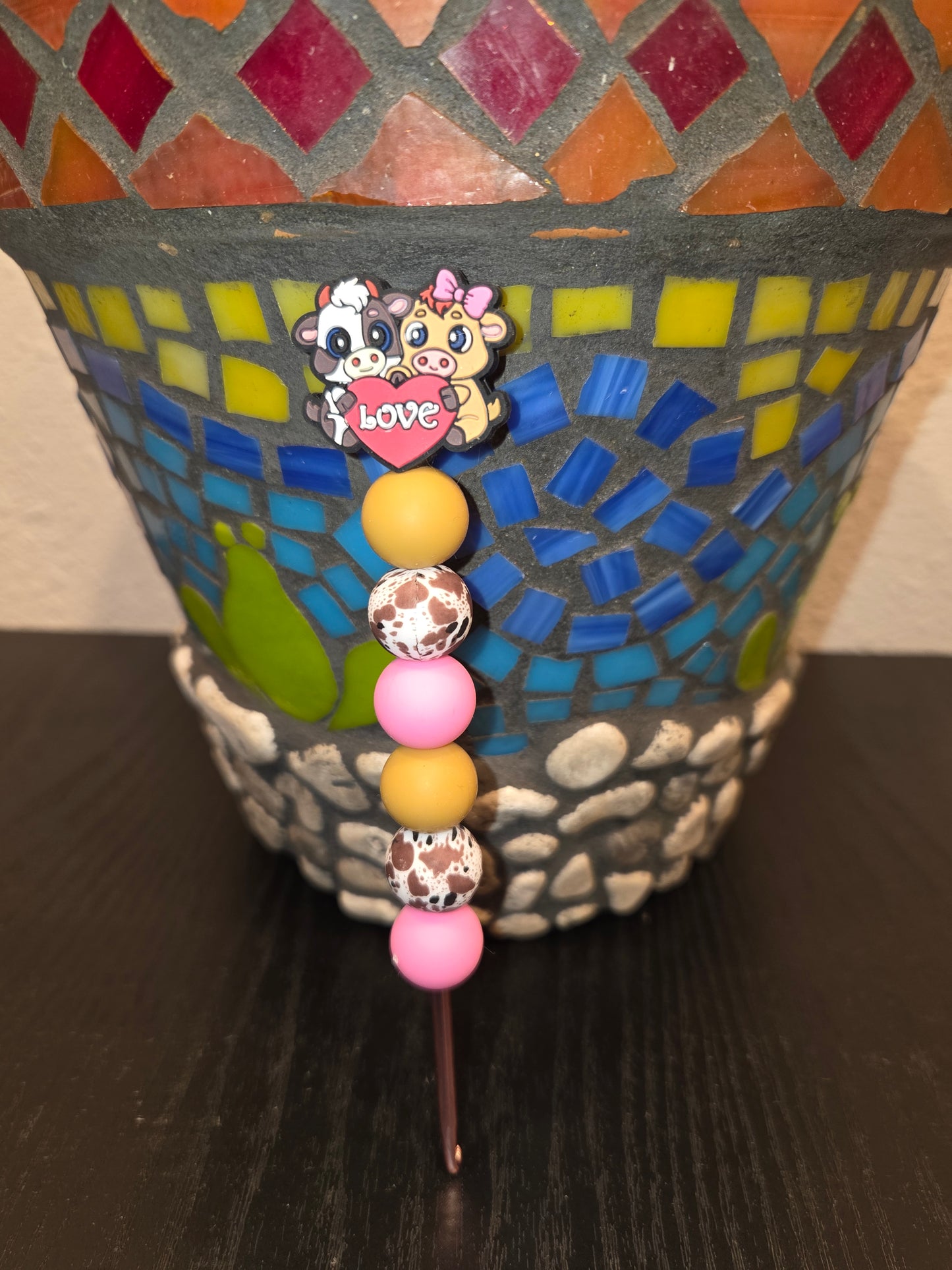 Big-Eyed Cows Crochet Hook